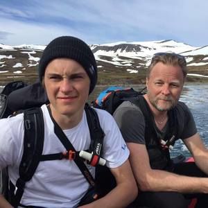 Meet your Posher, Larus